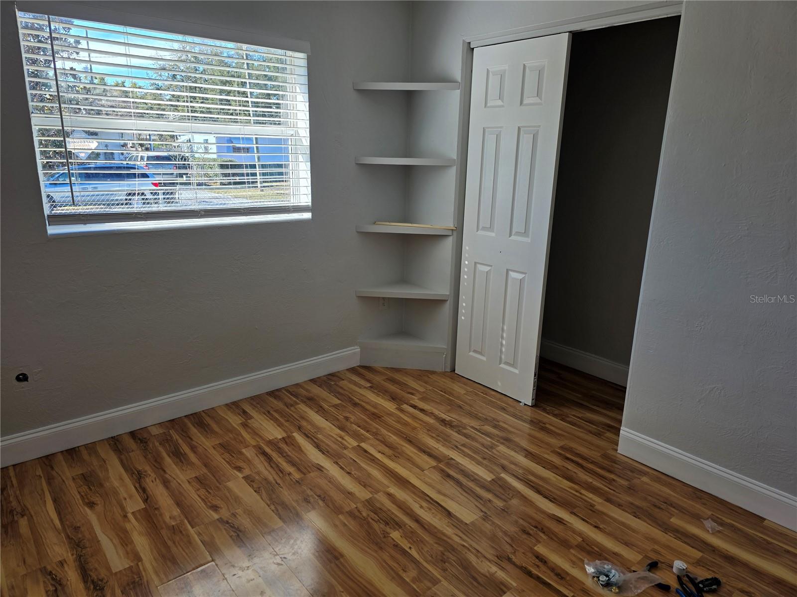 PINE GROVE ESTATES - Residential