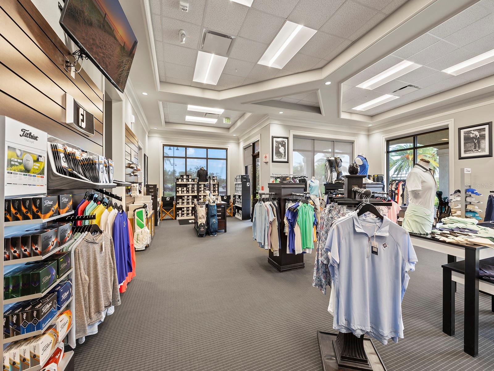 LAKEWOOD NATIONAL - Residential Lease