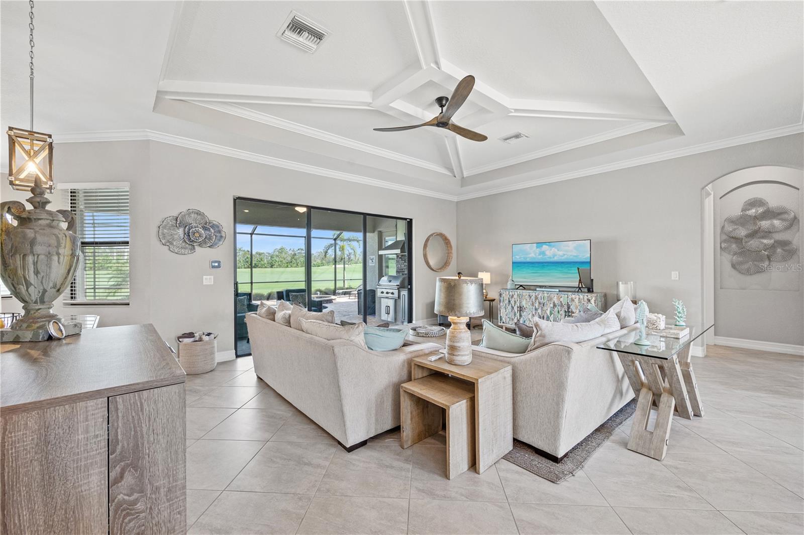 LAKEWOOD NATIONAL - Residential Lease