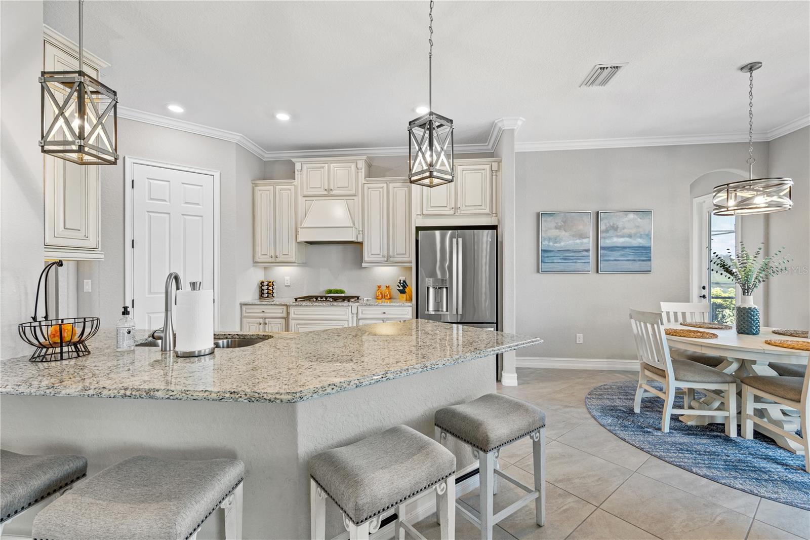 LAKEWOOD NATIONAL - Residential Lease