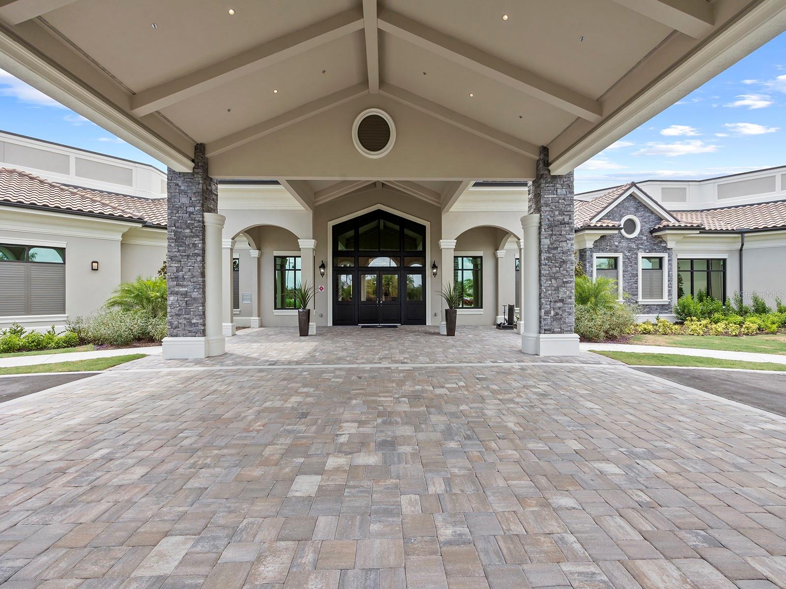 LAKEWOOD NATIONAL - Residential Lease