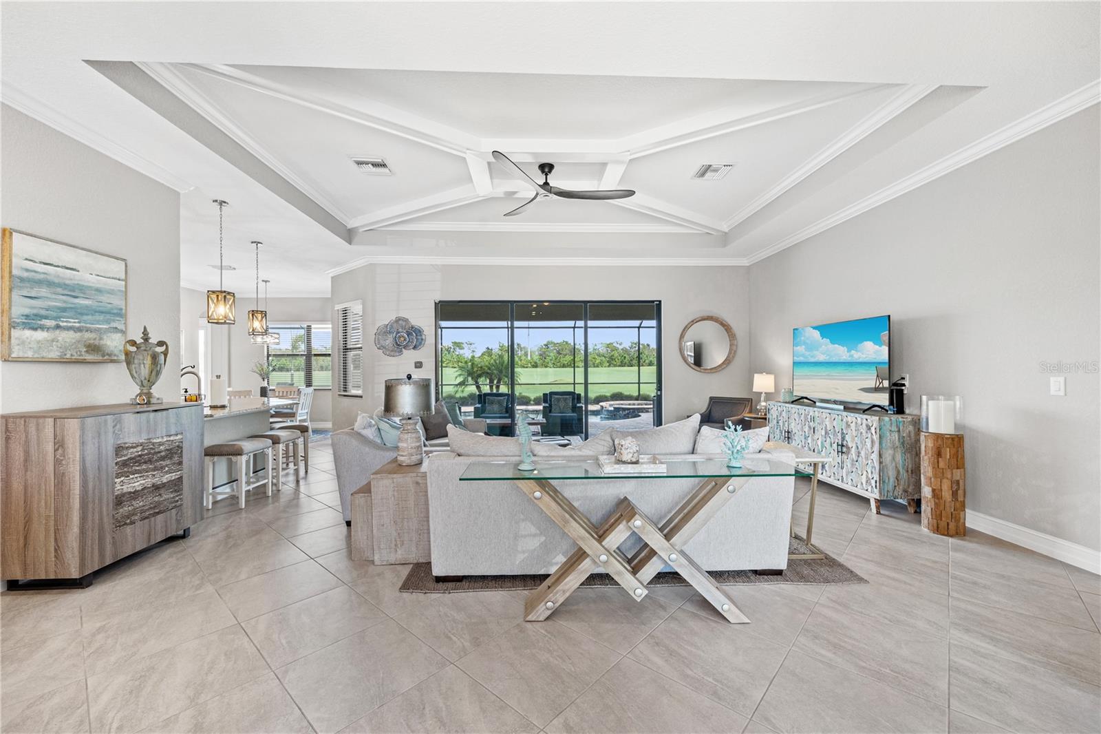 LAKEWOOD NATIONAL - Residential Lease