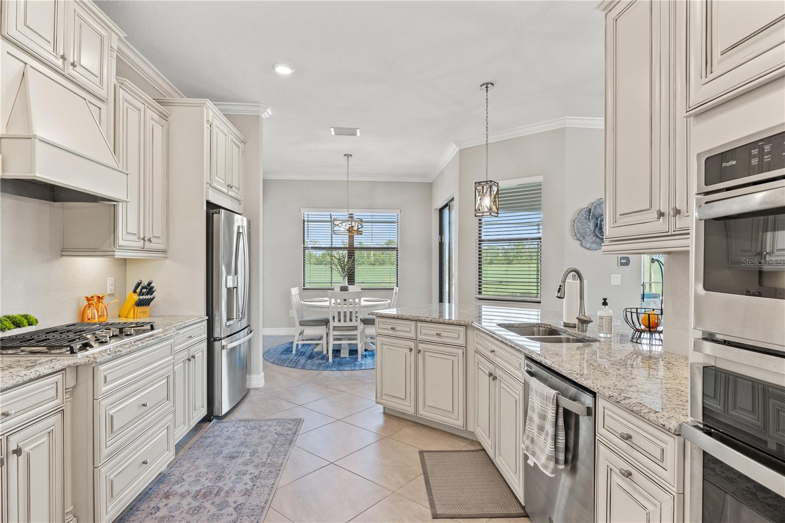 LAKEWOOD NATIONAL - Residential Lease