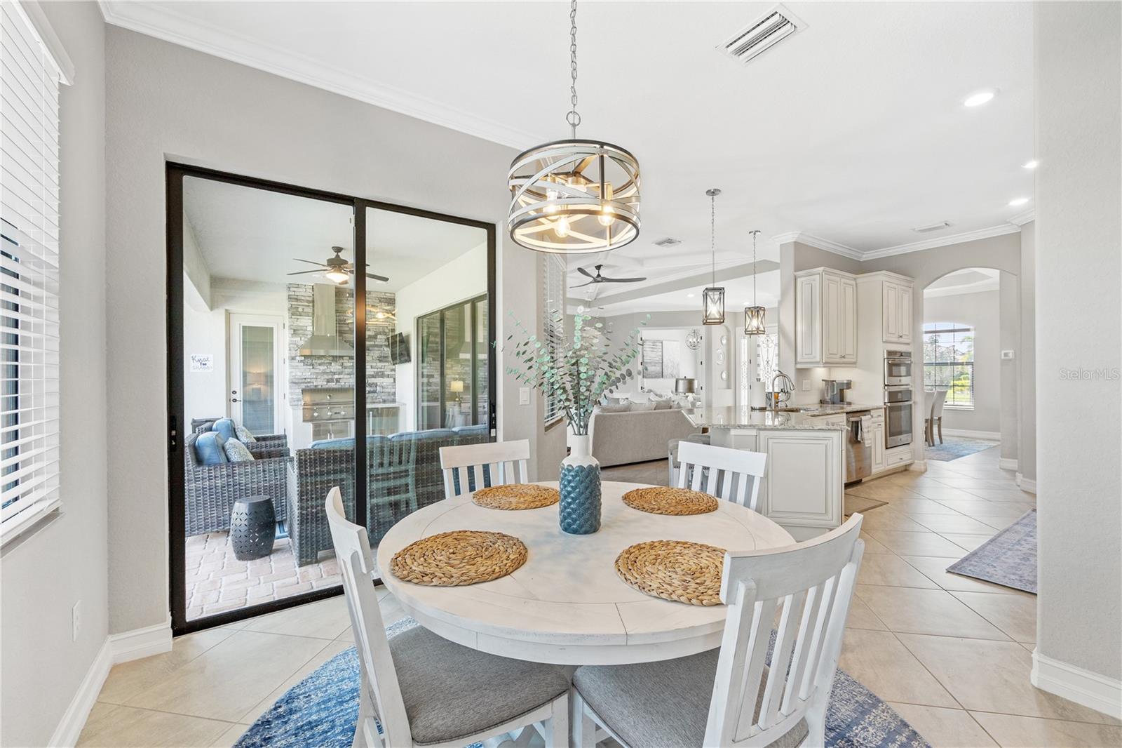 LAKEWOOD NATIONAL - Residential Lease