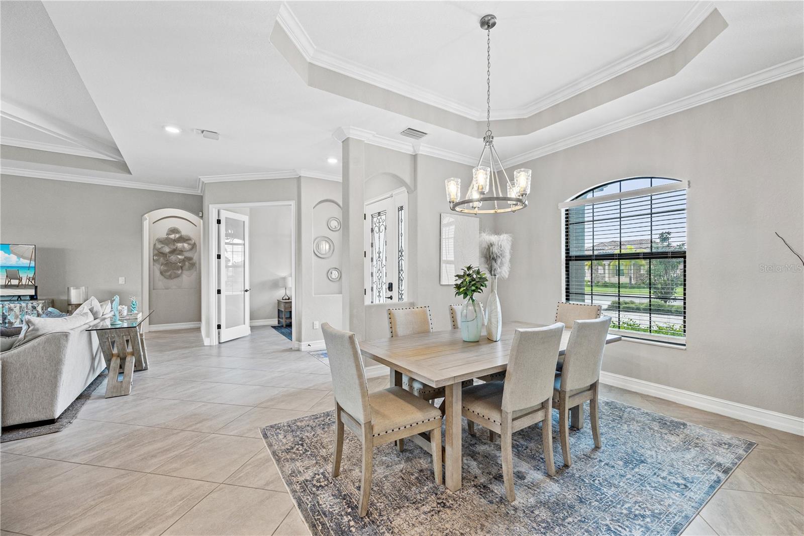 LAKEWOOD NATIONAL - Residential Lease