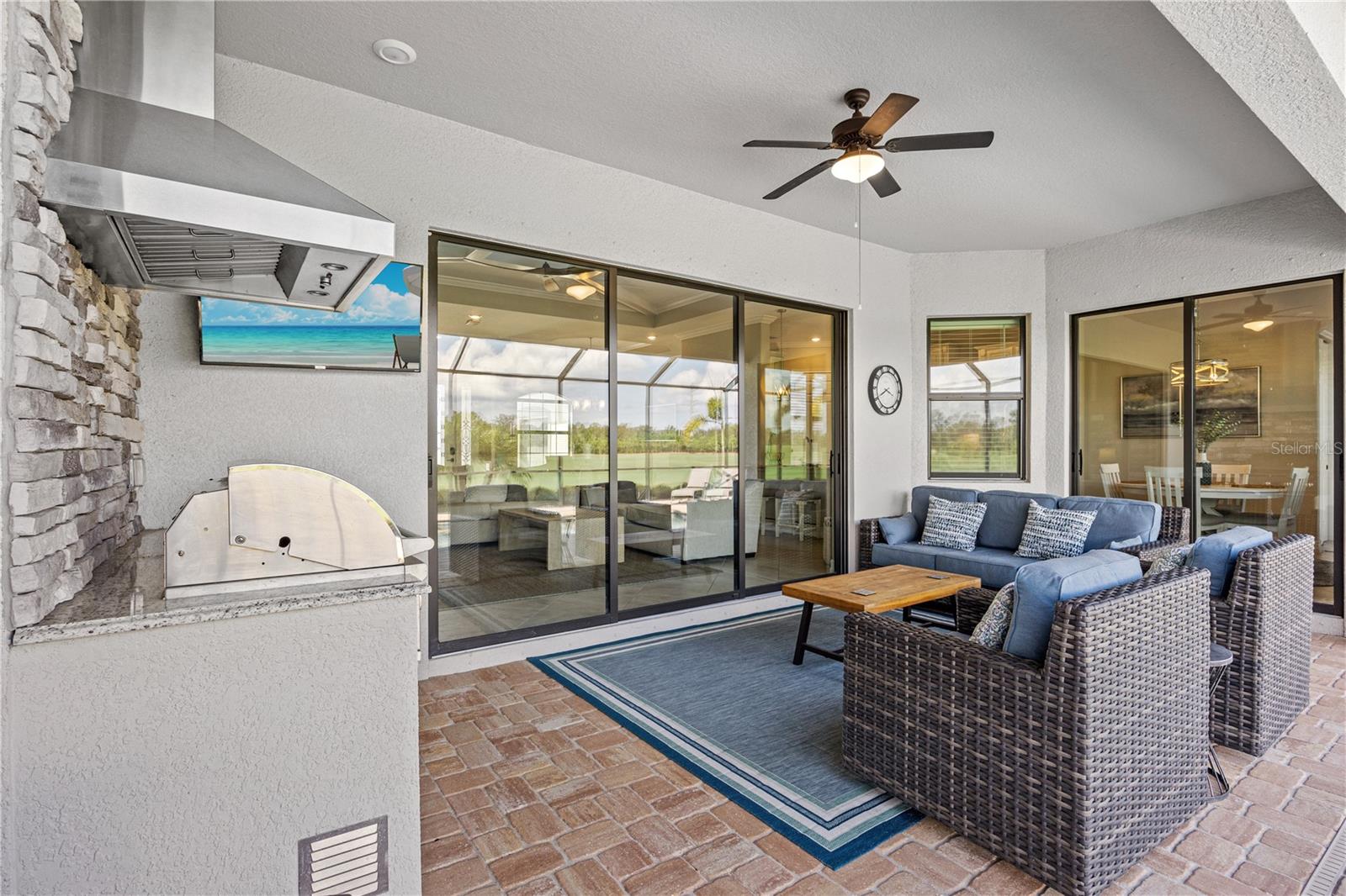 LAKEWOOD NATIONAL - Residential Lease