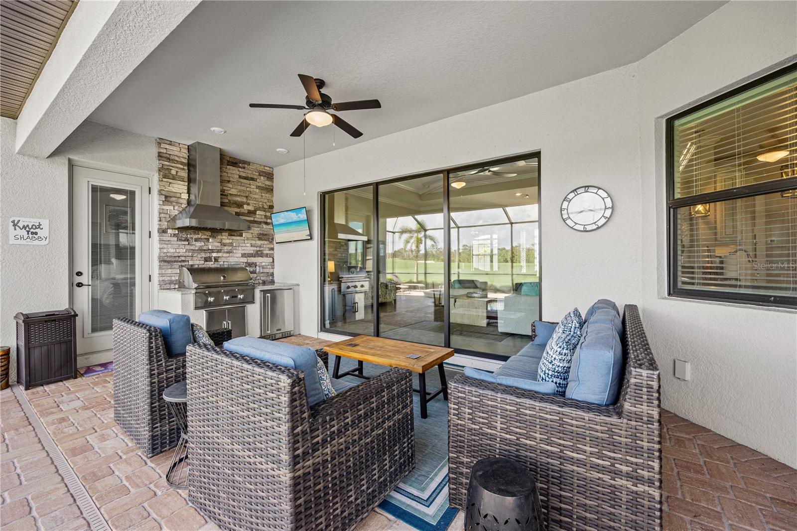 LAKEWOOD NATIONAL - Residential Lease