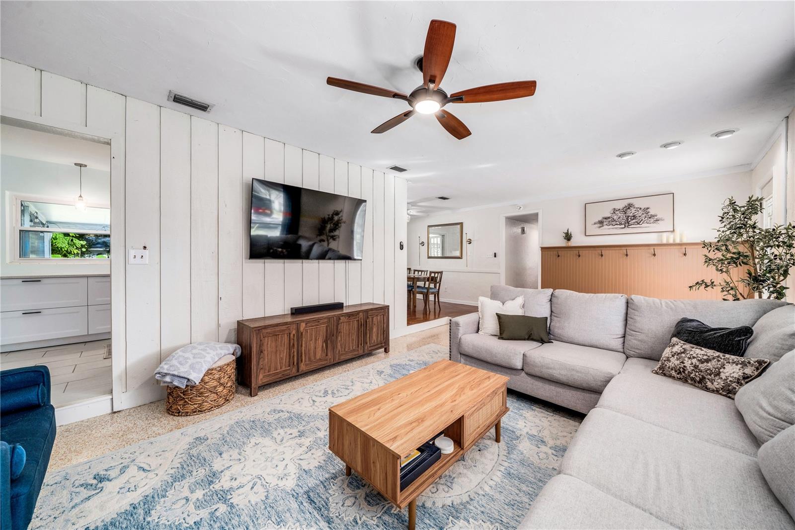 PERSHING TERRACE FIRST ADD - Residential