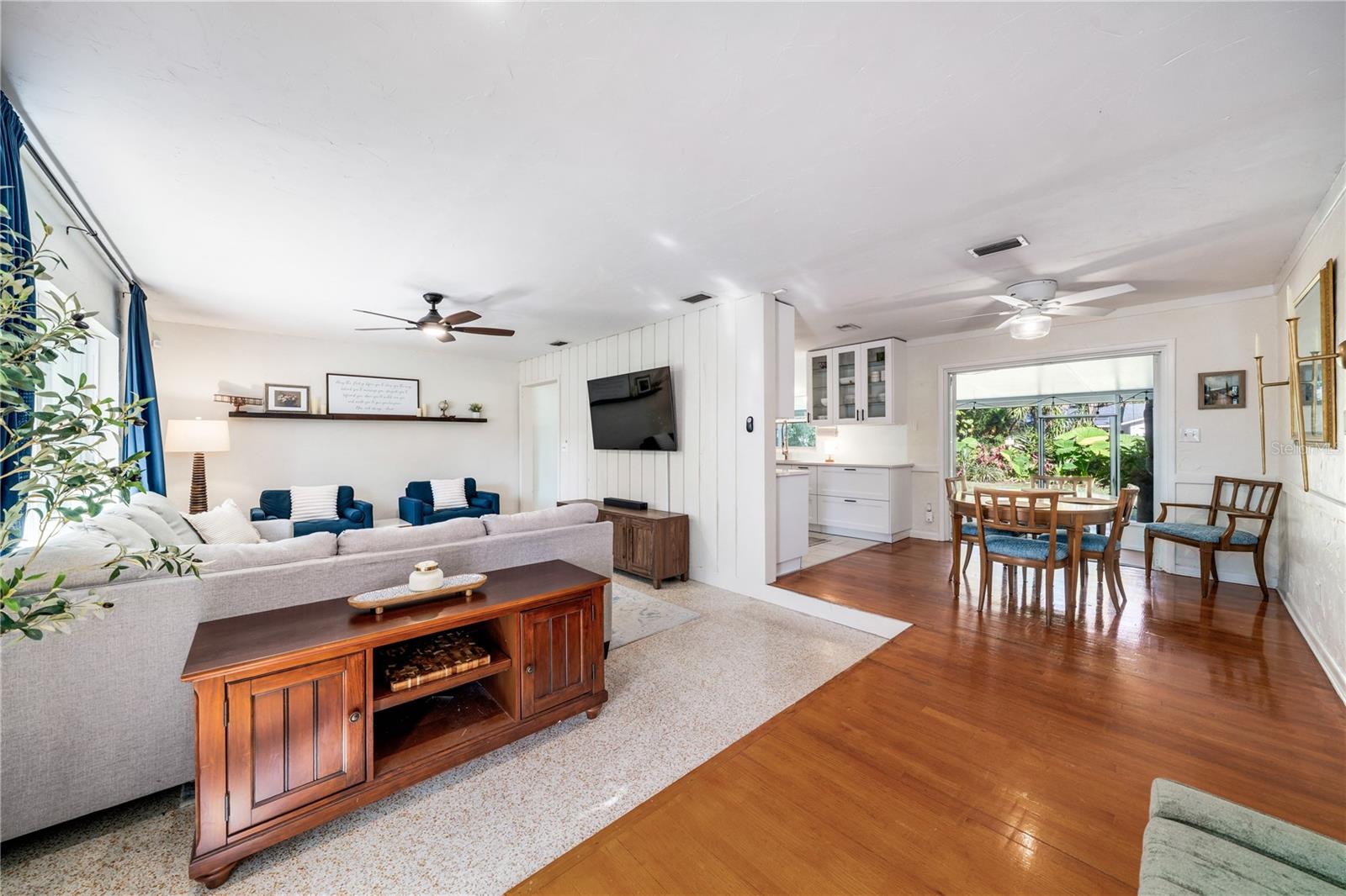 PERSHING TERRACE FIRST ADD - Residential