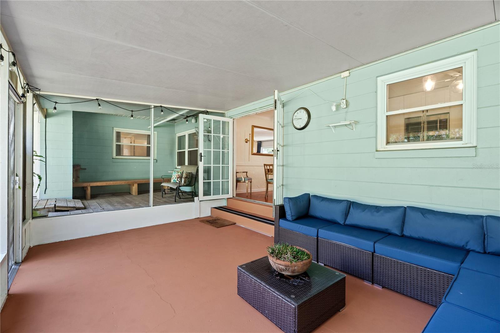 PERSHING TERRACE FIRST ADD - Residential