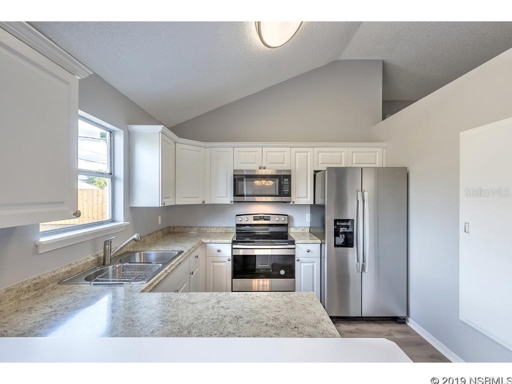 Florida Shores 01 - Residential