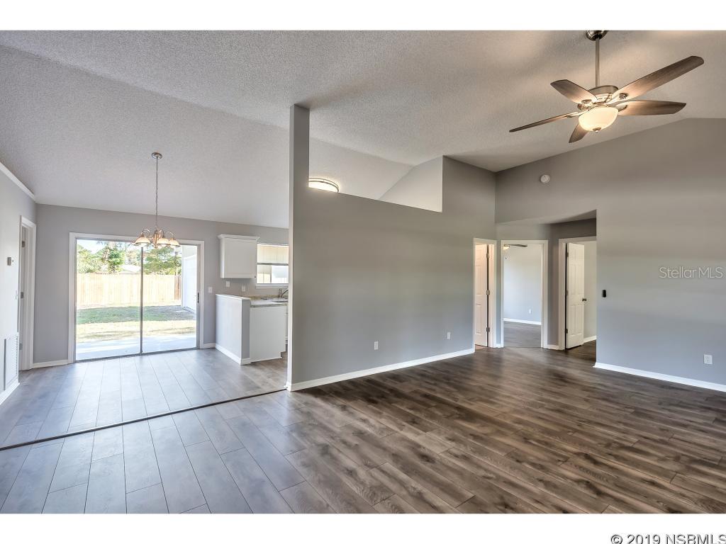 Florida Shores 01 - Residential