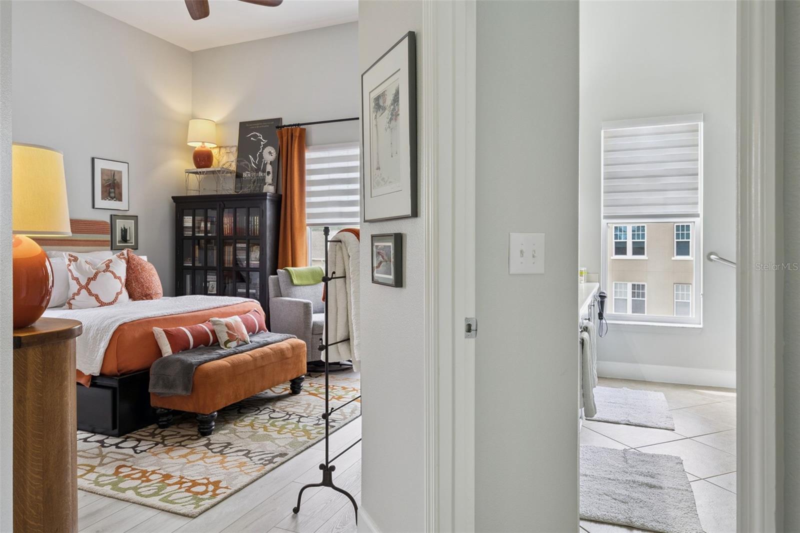 ARTISAN CLUB CONDO - Residential