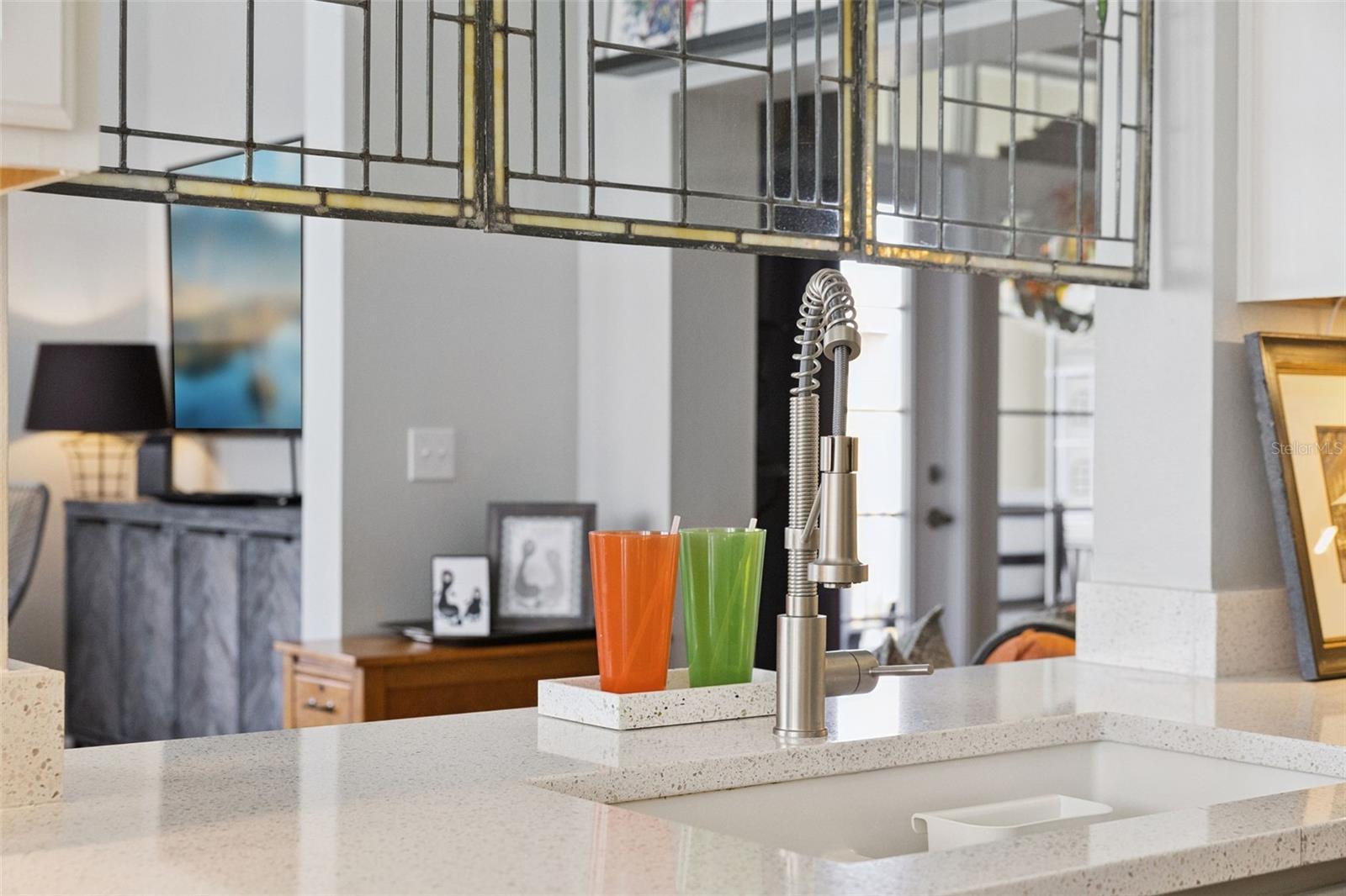 ARTISAN CLUB CONDO - Residential