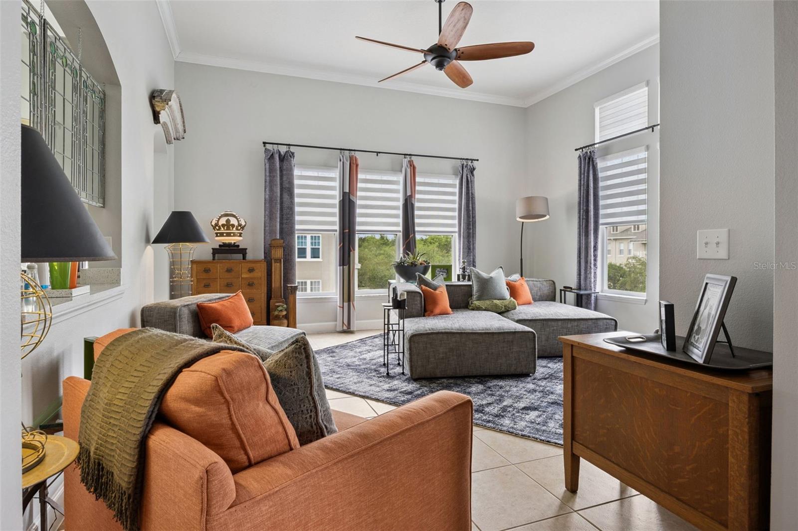 ARTISAN CLUB CONDO - Residential