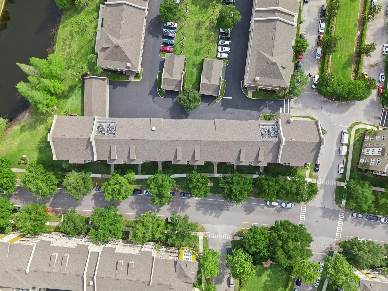 ARTISAN CLUB CONDO - Residential