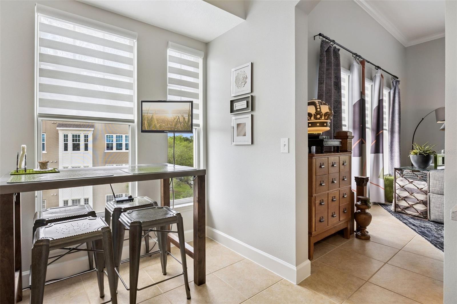 ARTISAN CLUB CONDO - Residential