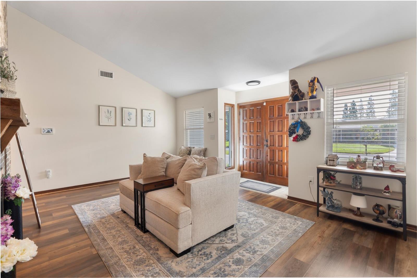 5111 FERNBROOK LANE