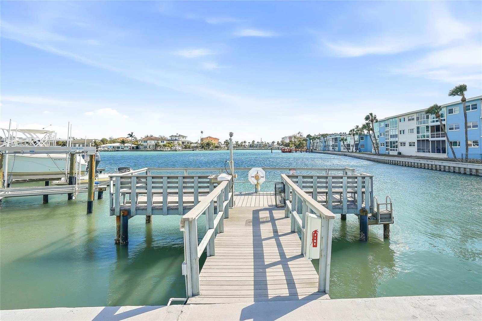 THREE PALMS POINTE CONDO - Residential