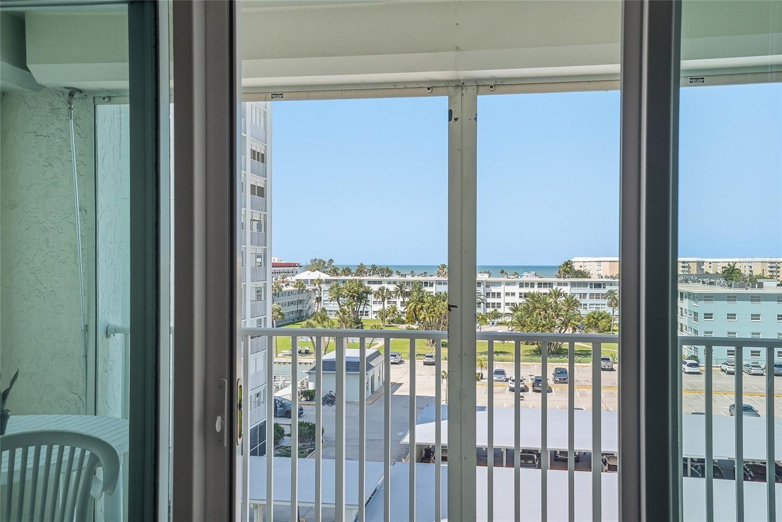 THREE PALMS POINTE CONDO - Residential