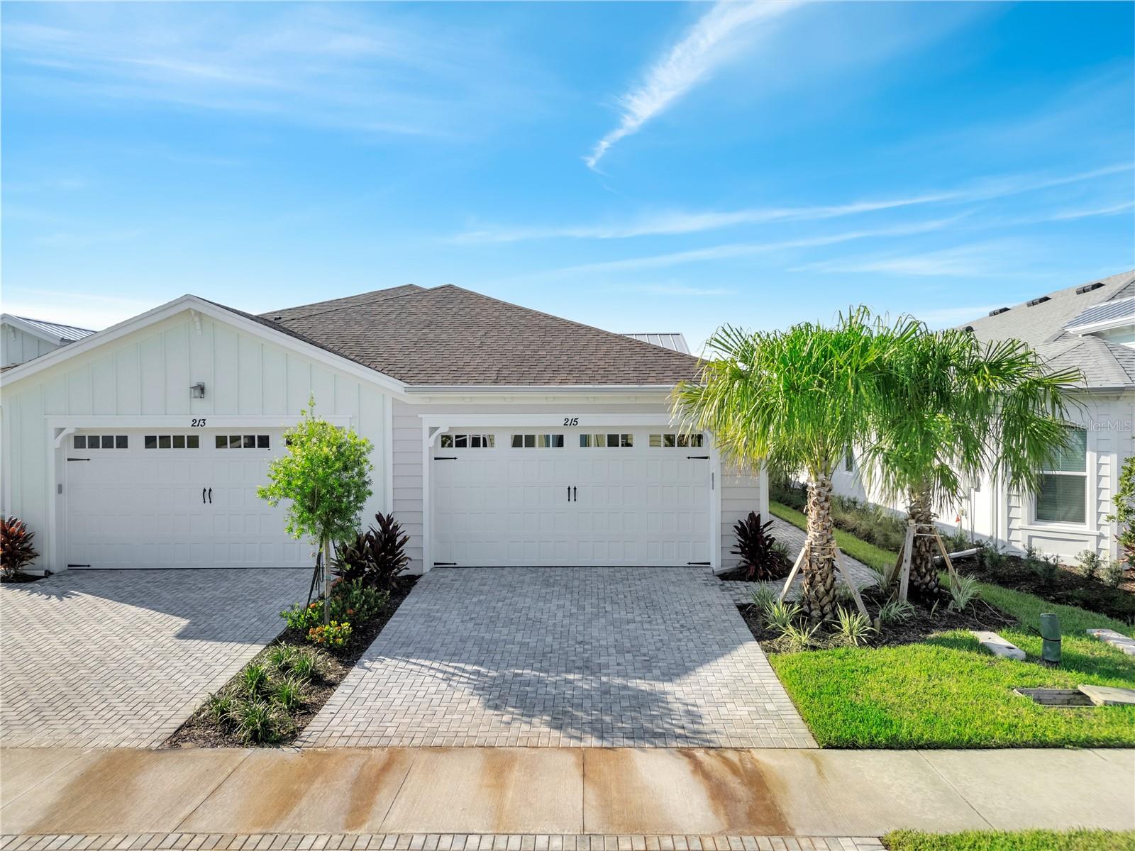 LATITUDE/DAYTONA BEACH PH 1 - Residential Lease