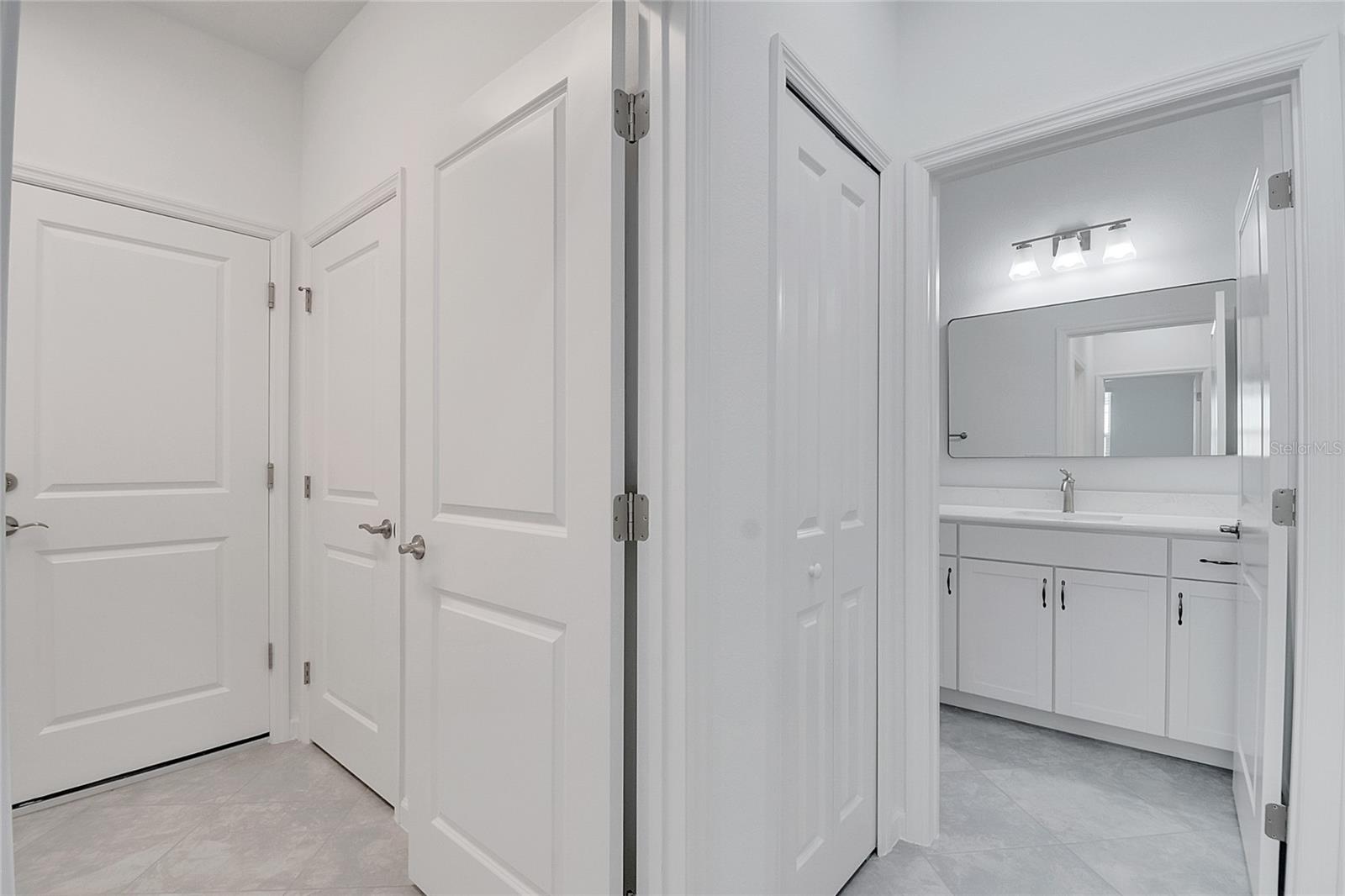 LATITUDE/DAYTONA BEACH PH 1 - Residential Lease