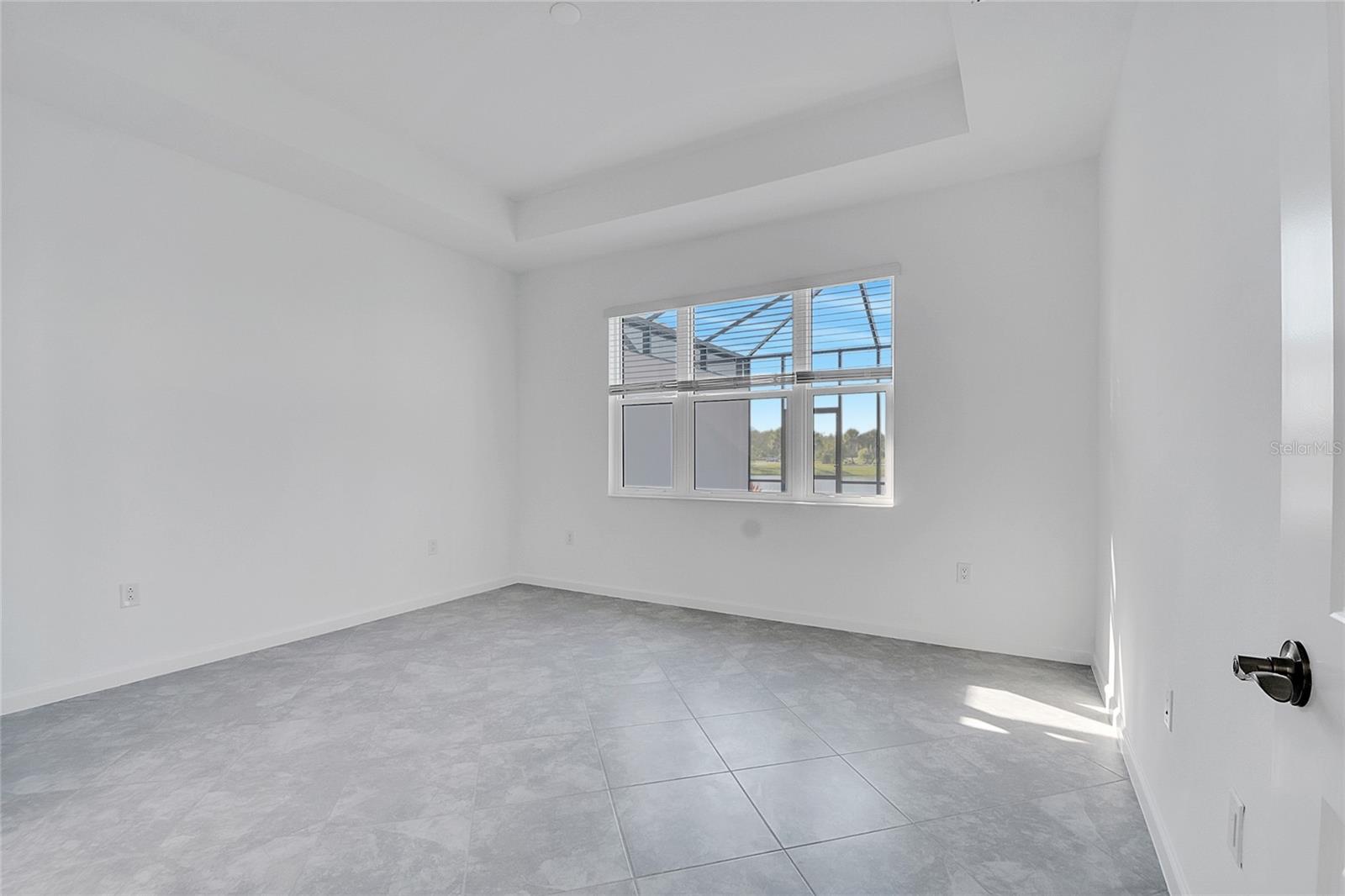 LATITUDE/DAYTONA BEACH PH 1 - Residential Lease