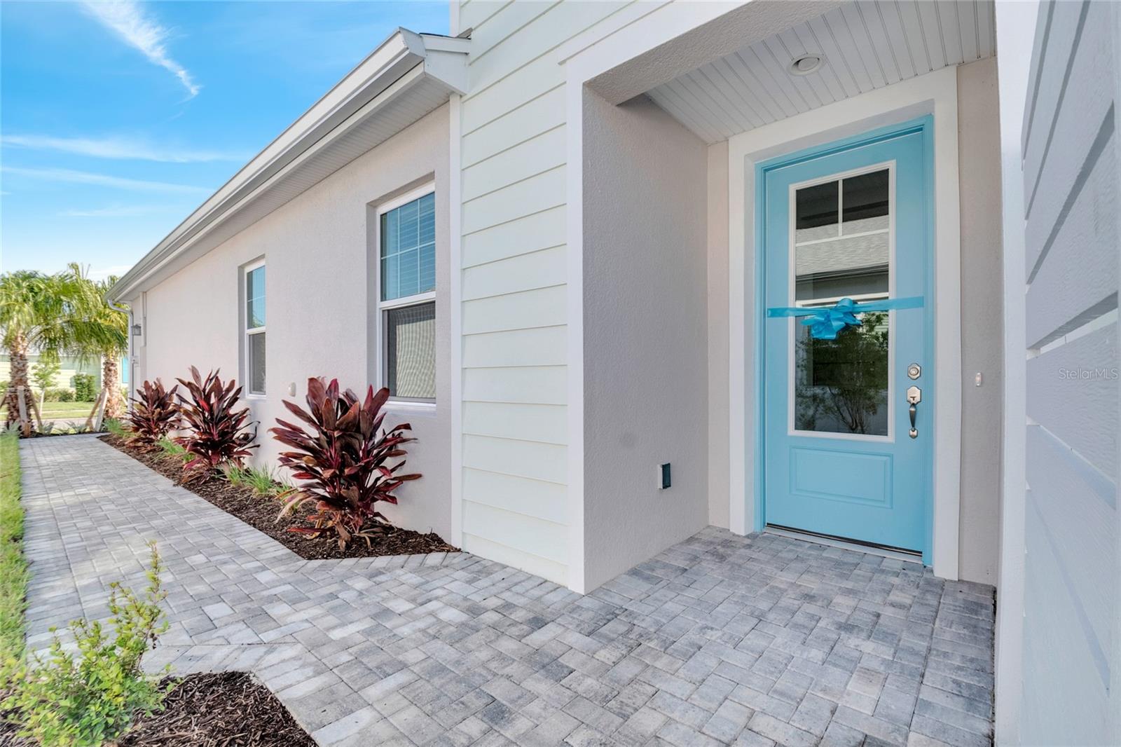 LATITUDE/DAYTONA BEACH PH 1 - Residential Lease