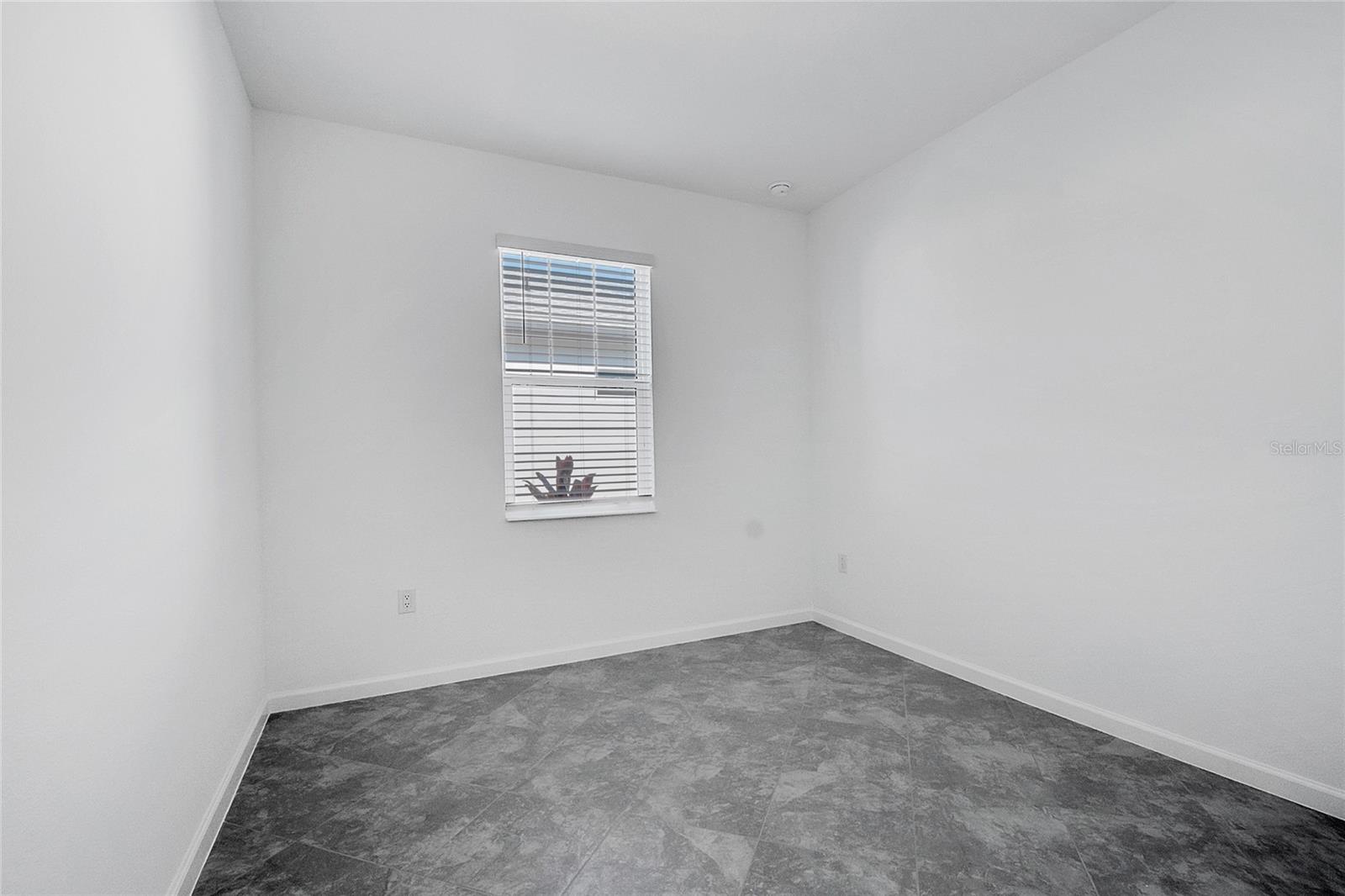 LATITUDE/DAYTONA BEACH PH 1 - Residential Lease