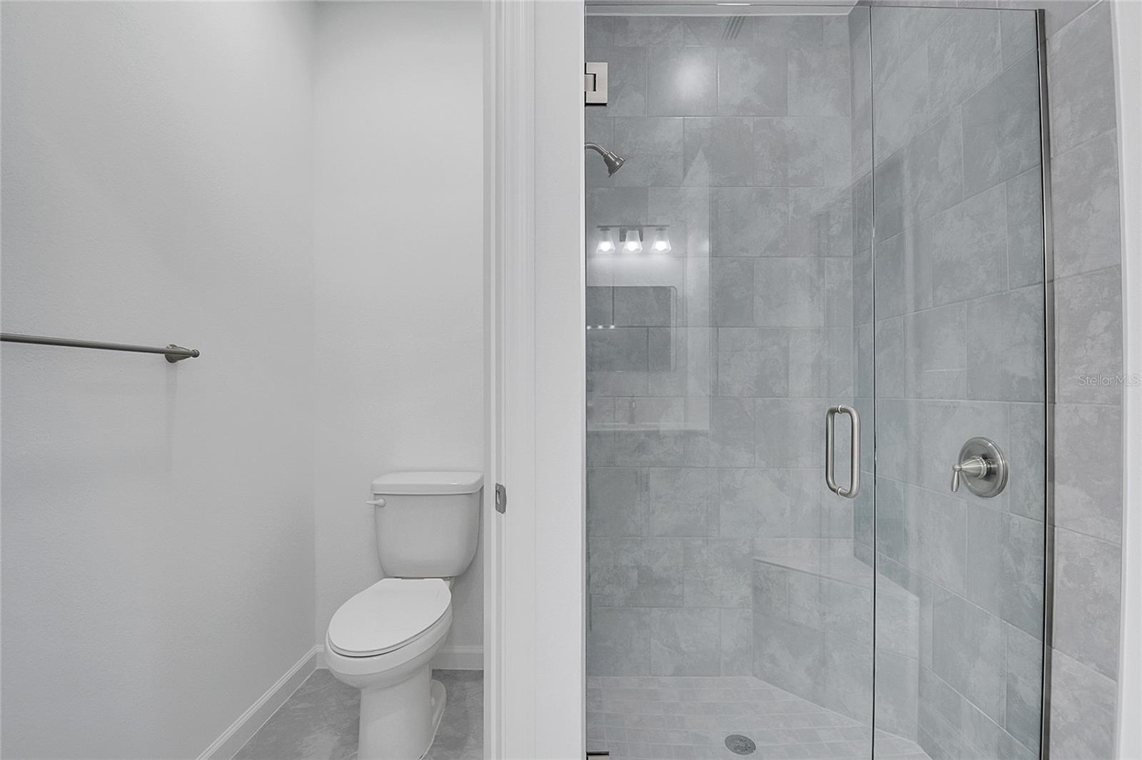 LATITUDE/DAYTONA BEACH PH 1 - Residential Lease