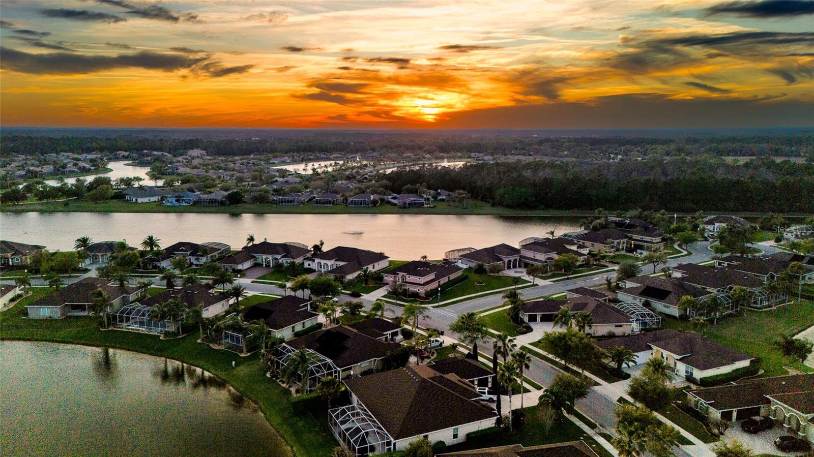 PROMENADE PARKE - Residential