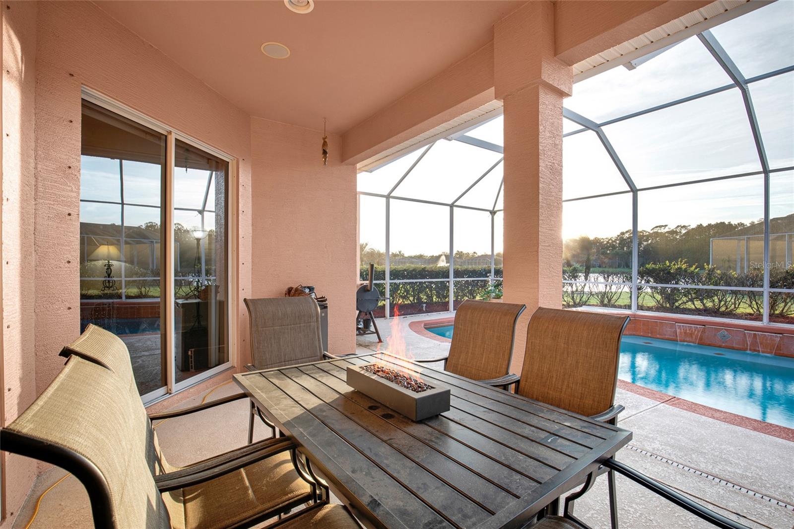 PROMENADE PARKE - Residential