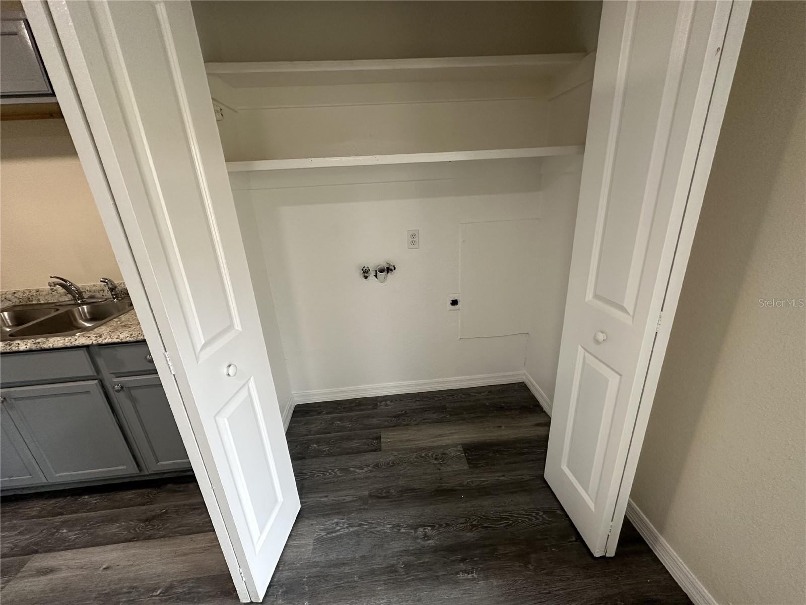 SUNSET TERRACE SUB - Residential Lease