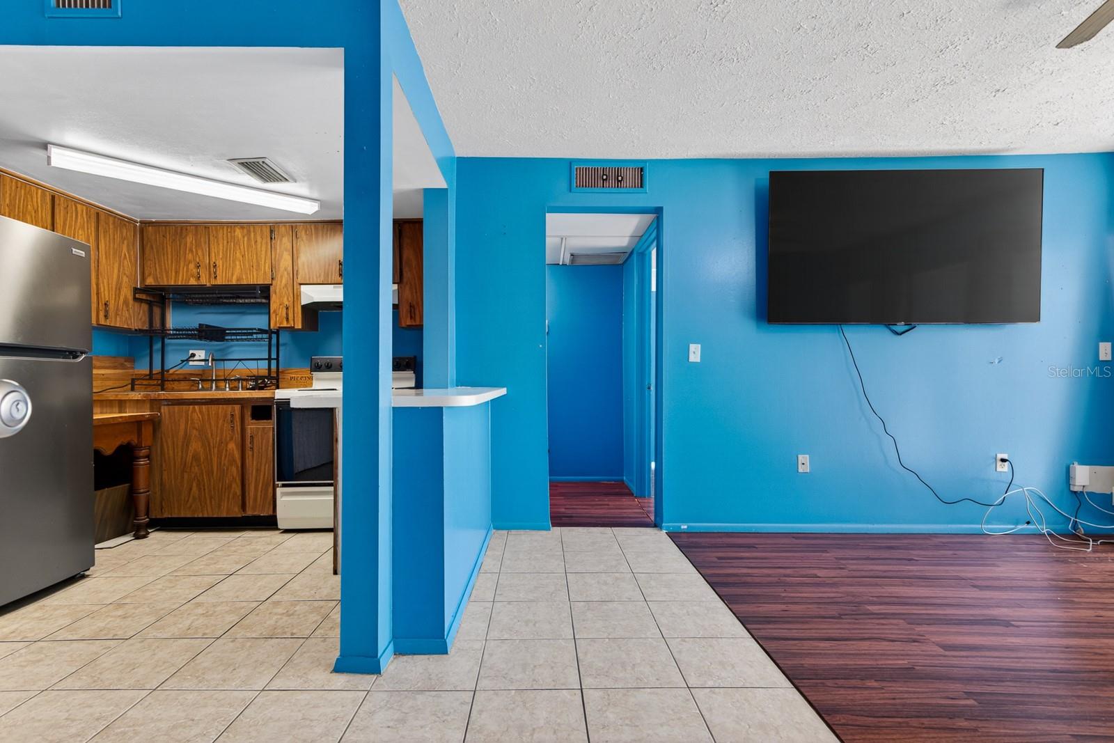 WHISPER LAKE A CONDO - Residential