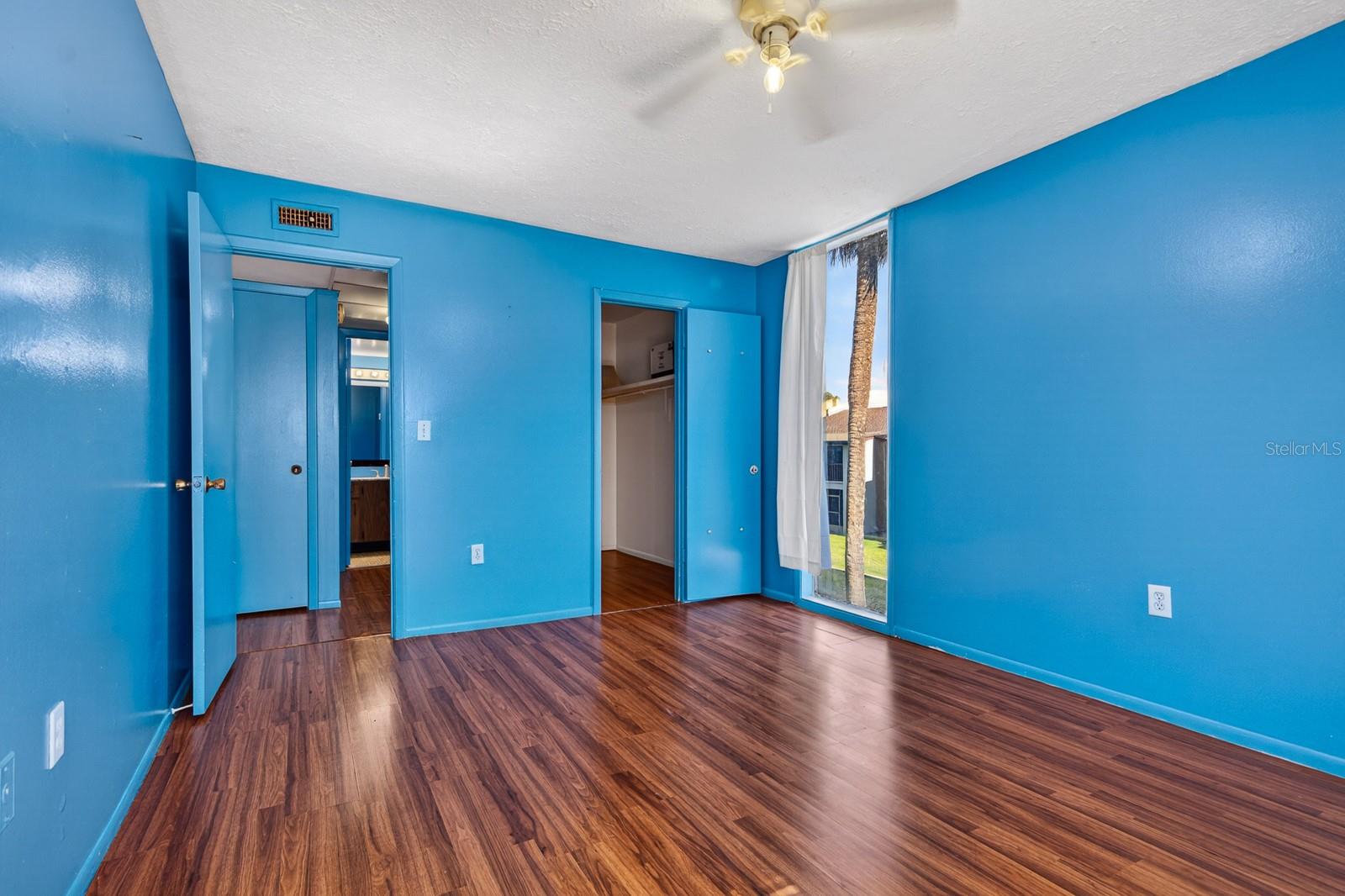 WHISPER LAKE A CONDO - Residential