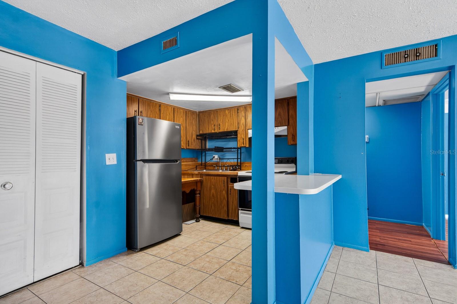 WHISPER LAKE A CONDO - Residential