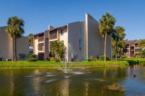 Photo of 8602 Champlain Court #93, Tampa, FL 33614 (MLS # TB8509398)