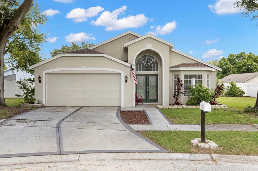 Photo of 420 Sangria Drive, Valrico, FL 33594 (MLS # TB8422991)