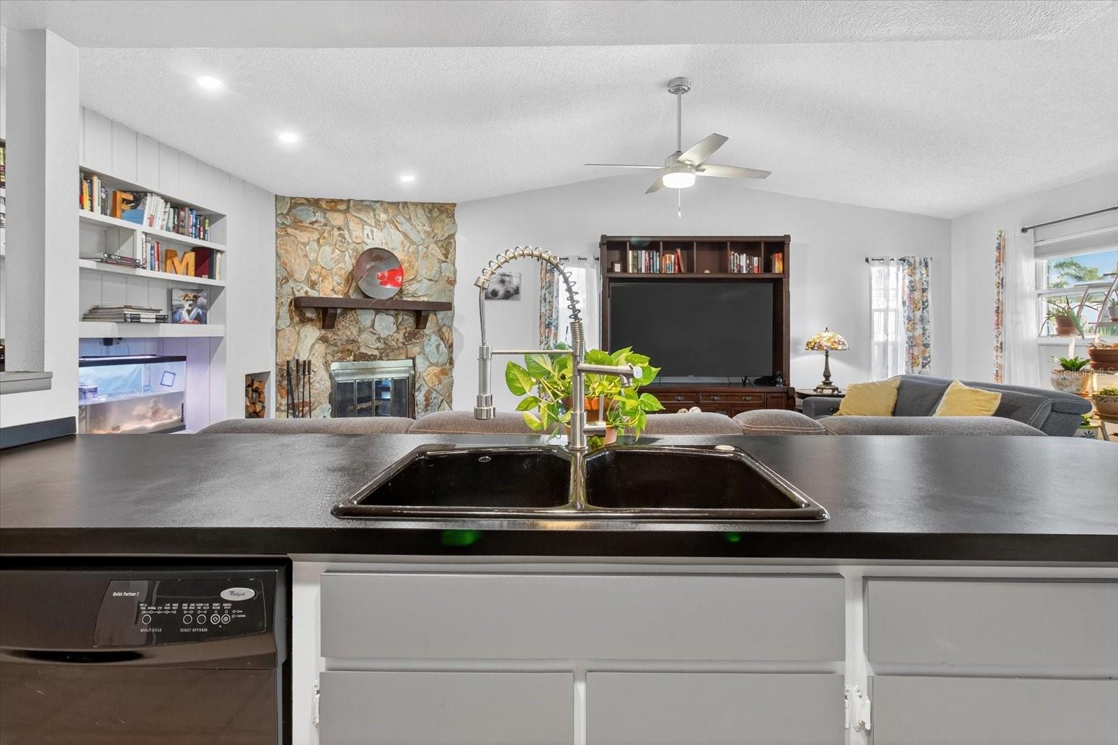 BEACON RUN-UNIT 1 - Residential