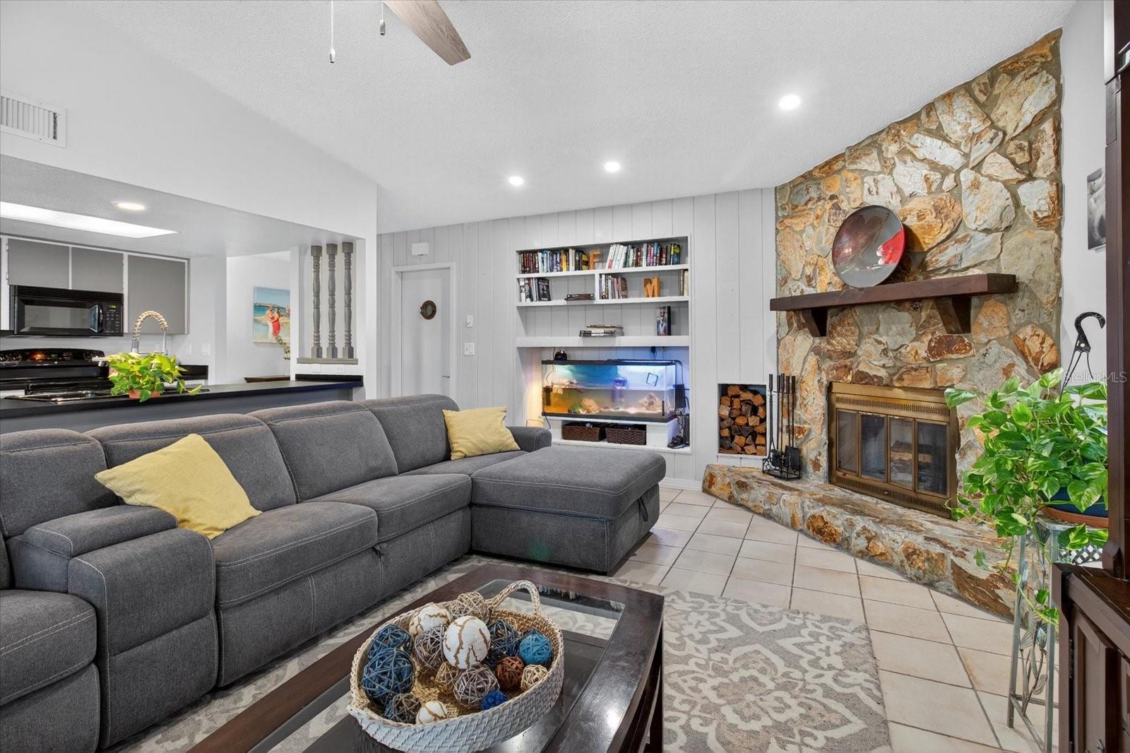 BEACON RUN-UNIT 1 - Residential