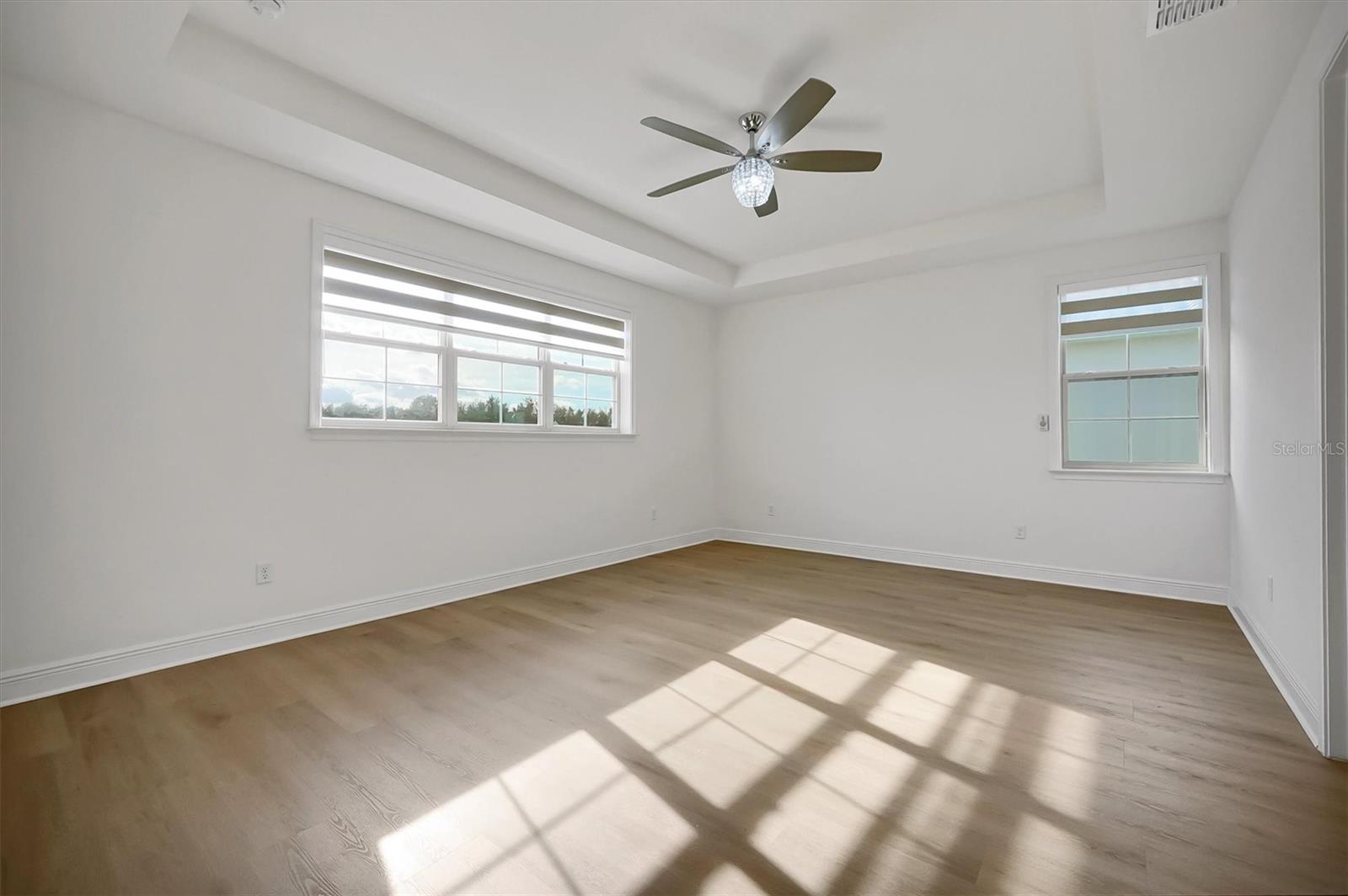 EAGLE CRK VILLAGE I - Residential