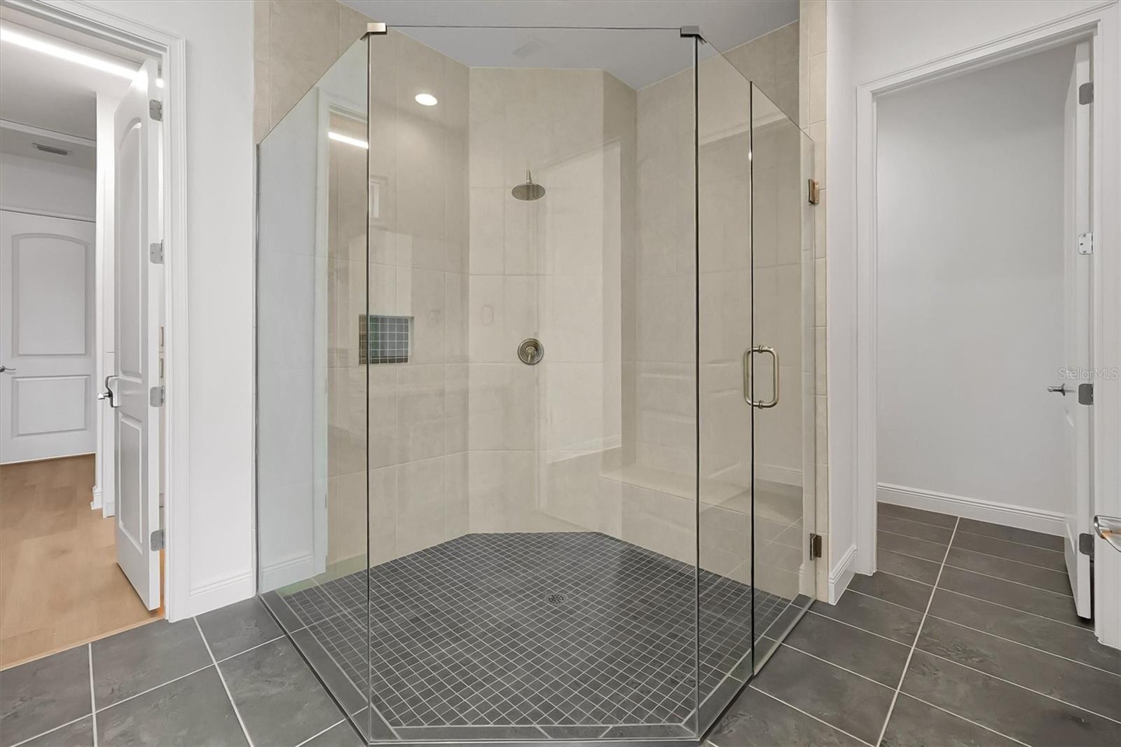 EAGLE CRK VILLAGE I - Residential