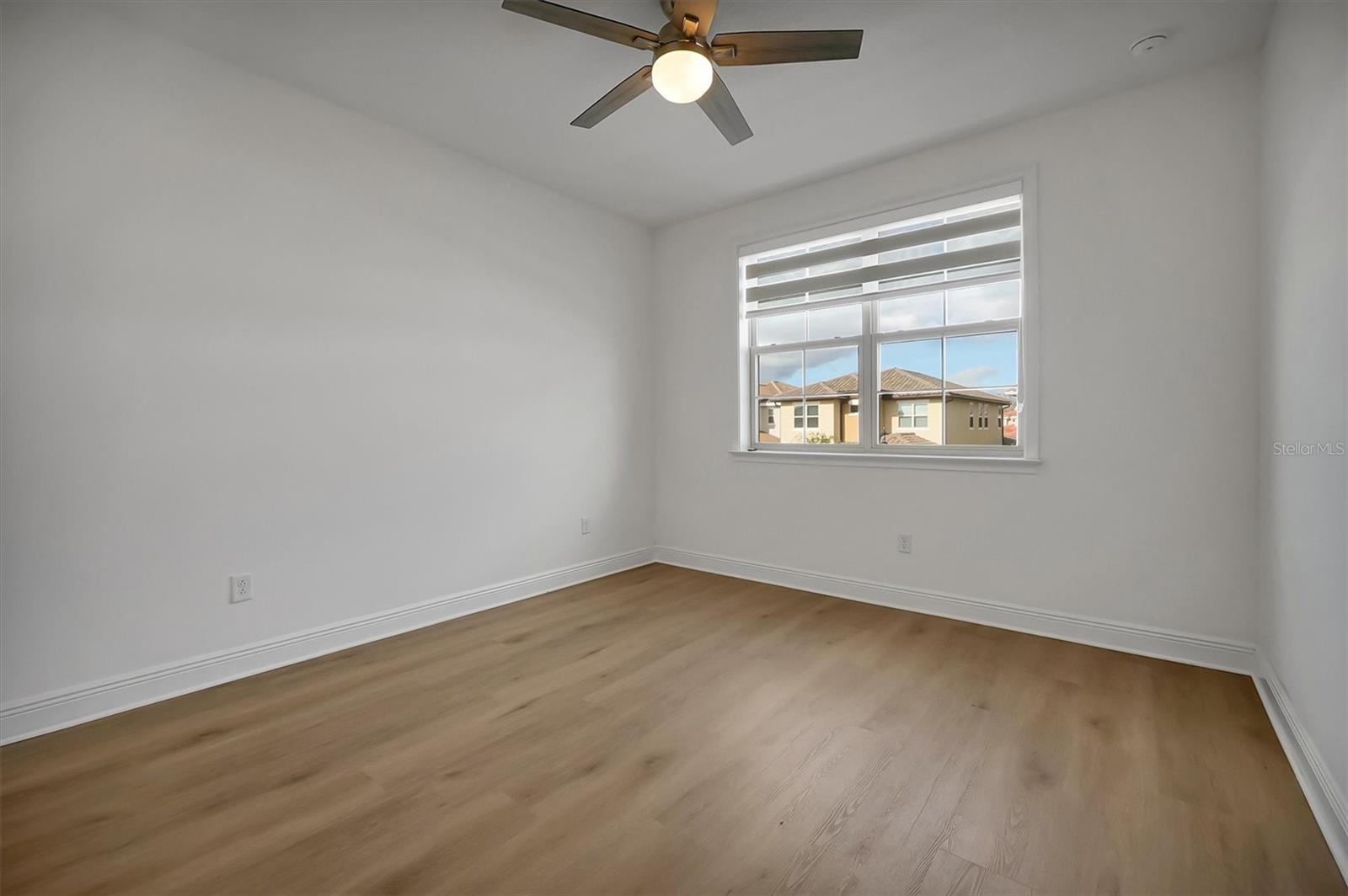 EAGLE CRK VILLAGE I - Residential