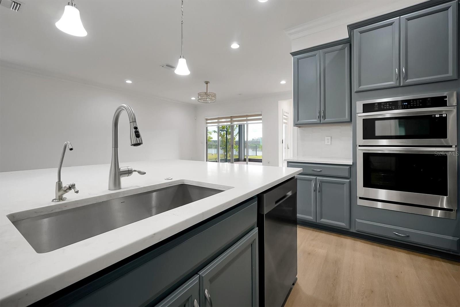 EAGLE CRK VILLAGE I - Residential