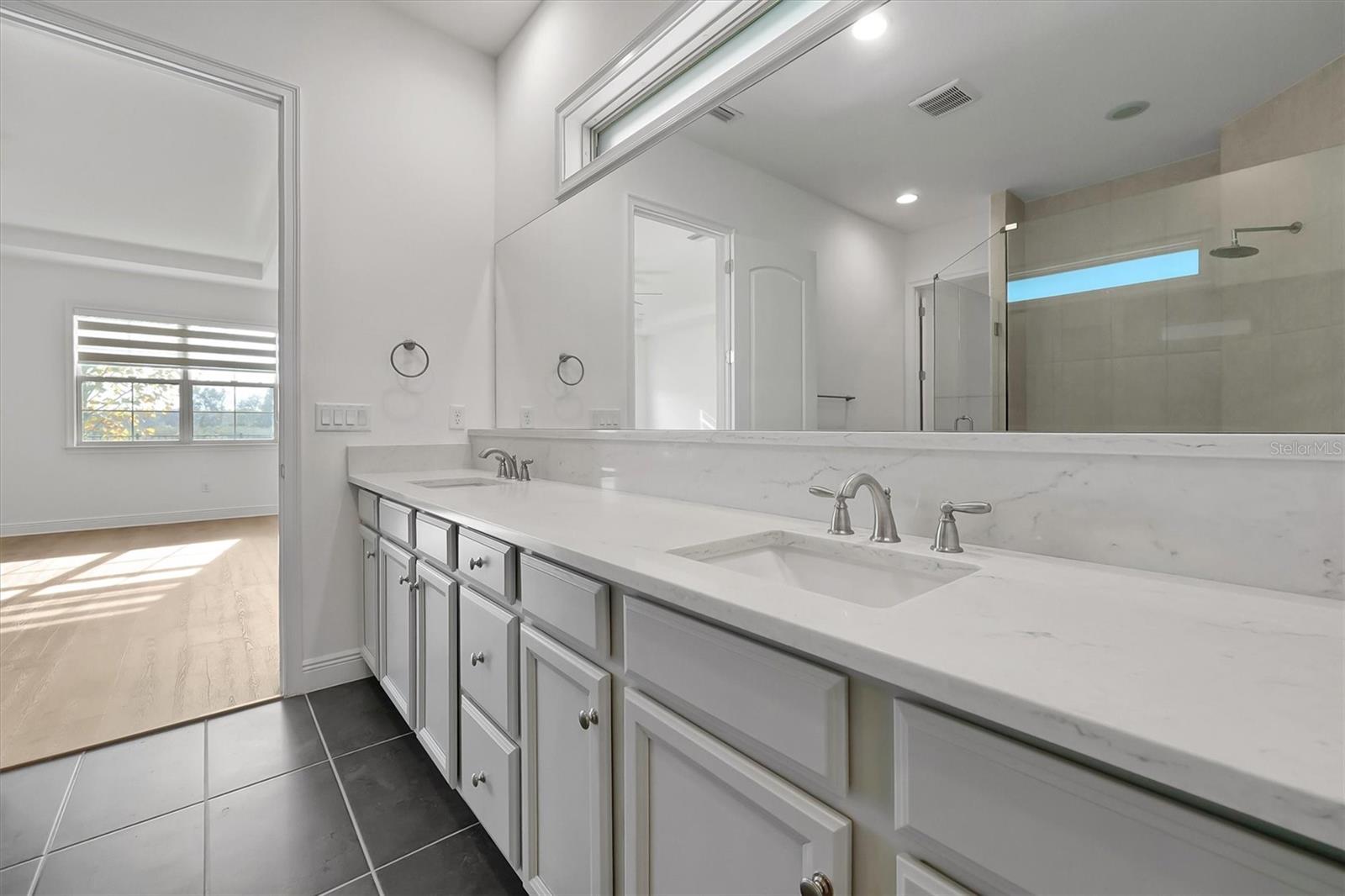 EAGLE CRK VILLAGE I - Residential