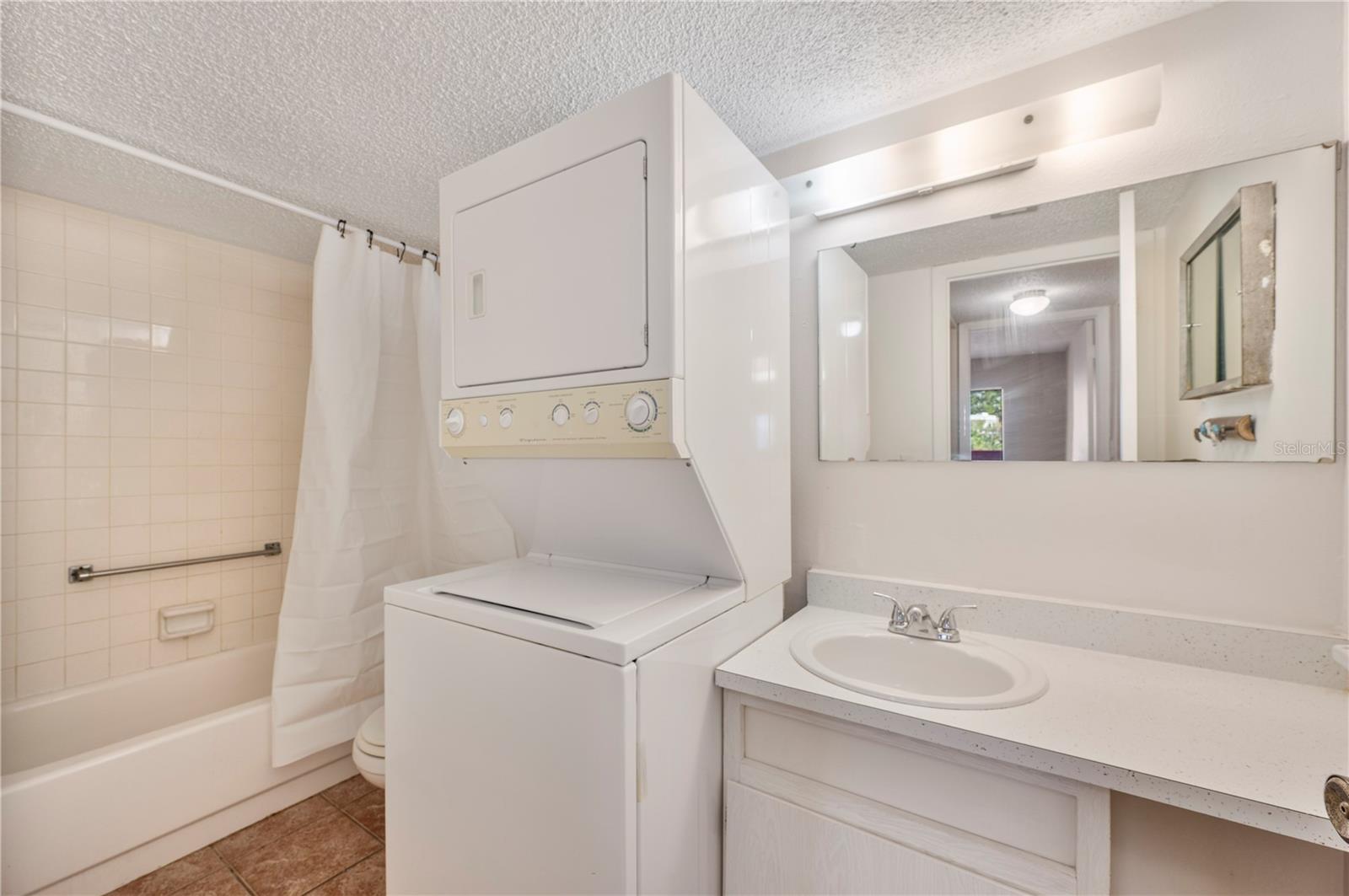 ORCHID SPGS VILL 400 SAN MIGUEL - Residential