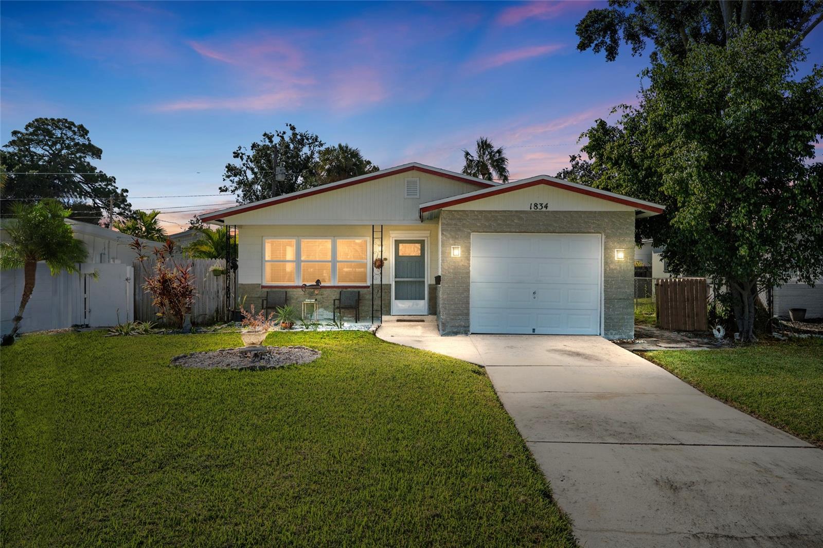 SHOREACRES CENTER - Residential