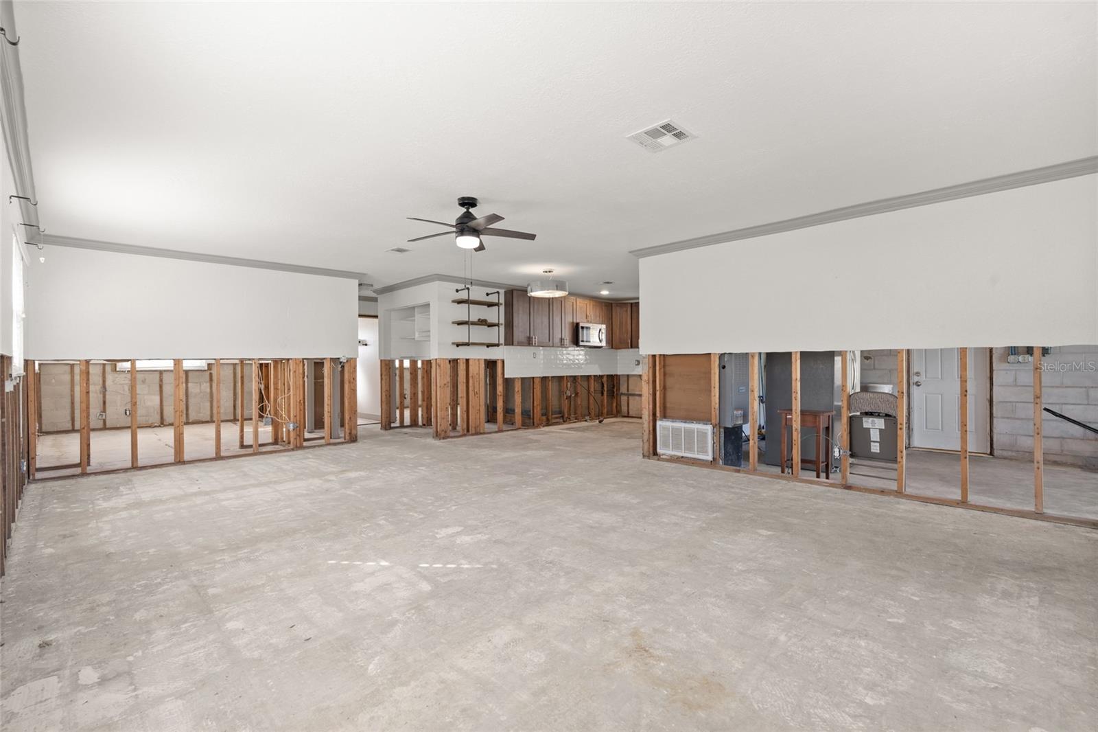 SHOREACRES CENTER - Residential
