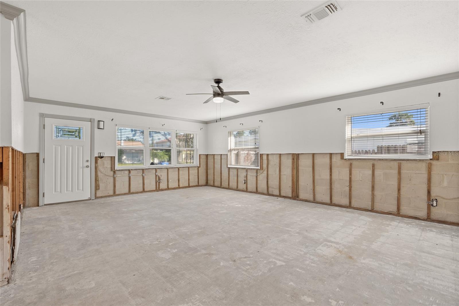 SHOREACRES CENTER - Residential