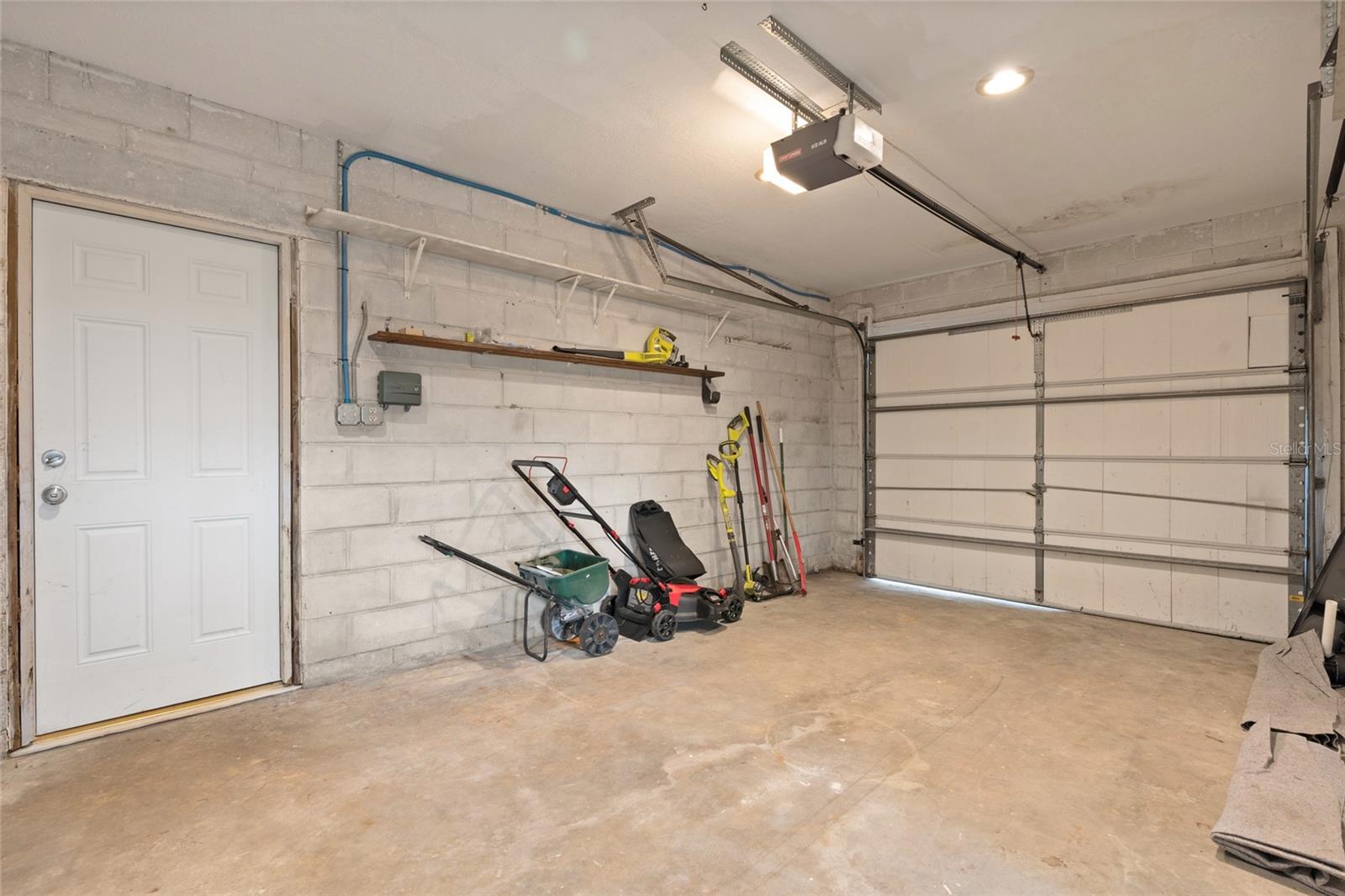 SHOREACRES CENTER - Residential